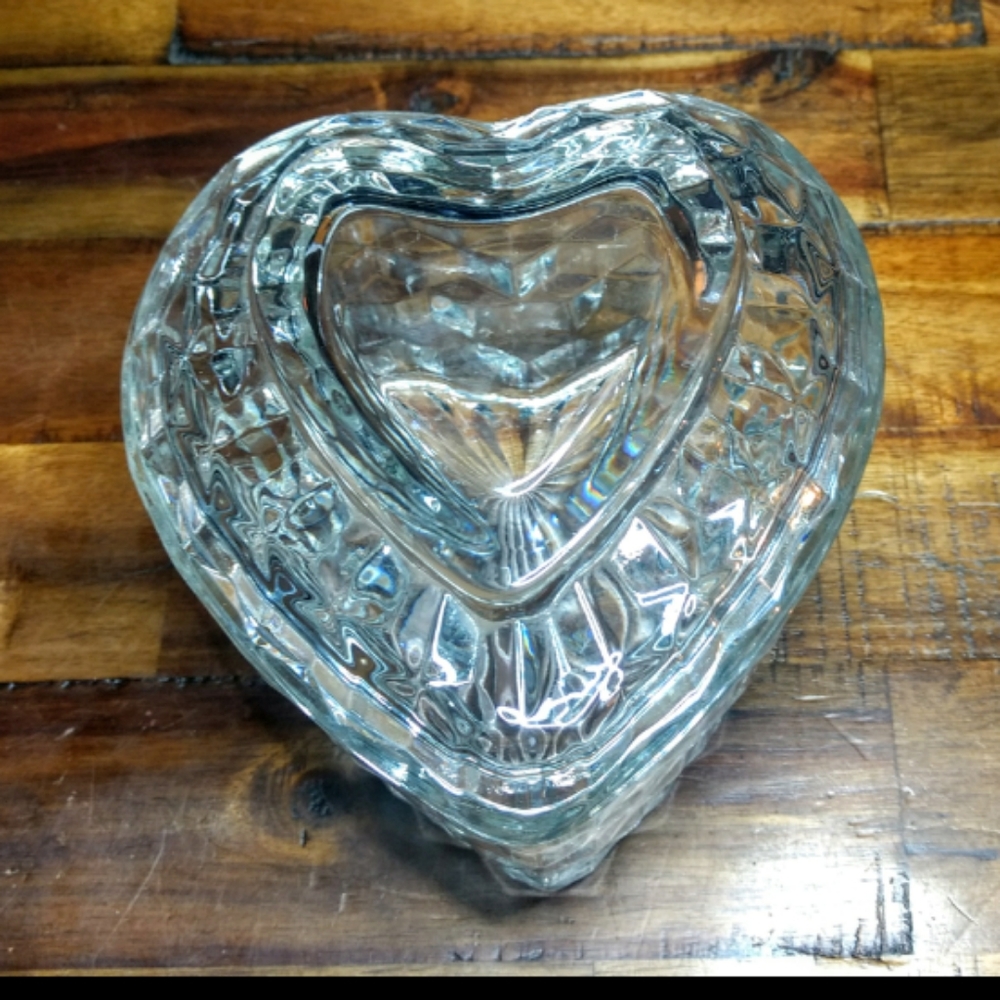 Homco Crystal Fostoria Heart Shaped Box